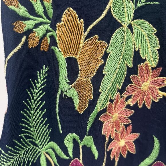 Meadow Rue by Anthropologie Floral Embroidered Tank Top Size Medium - Picture 3 of 7